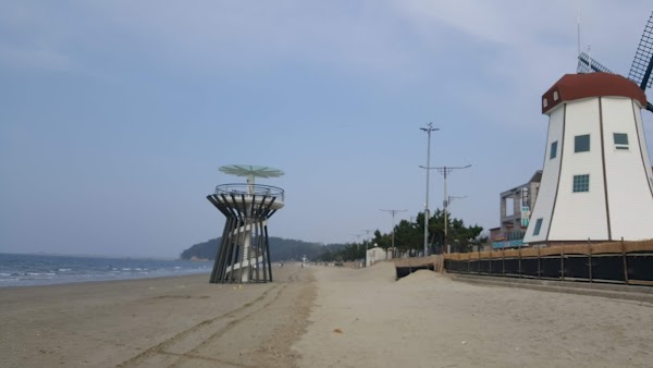 Chunjangdae Beach