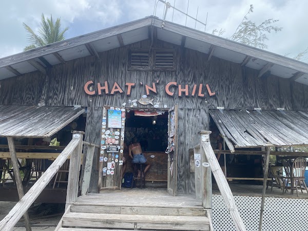 Chat 'N' Chill Beach Bar & Grill 2