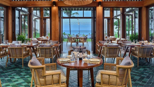 Atlantis Seafood Restaurant at Alma Resort 1