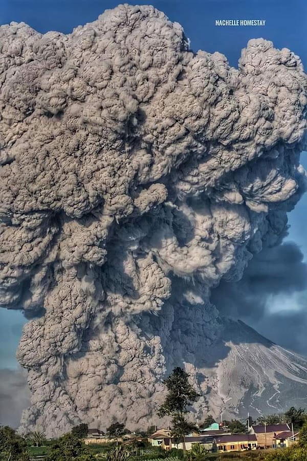 Mount Sinabung 1