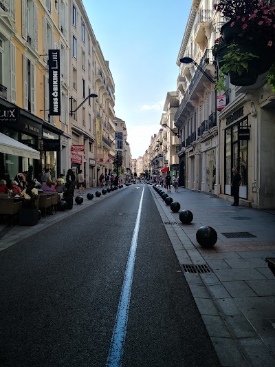 Rue d'Antibes
