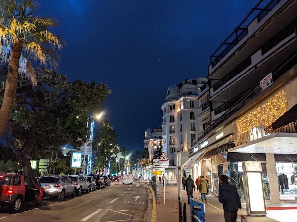 Rue d'Antibes 4