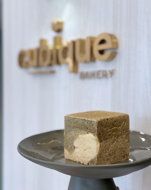 Cubique Bakery | Cafe & Tea 5
