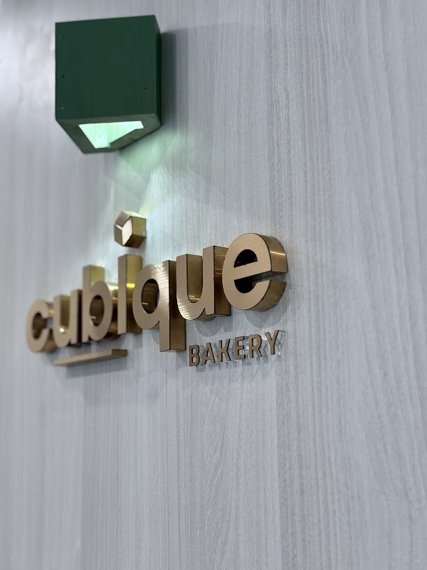 Cubique Bakery | Cafe & Tea 4