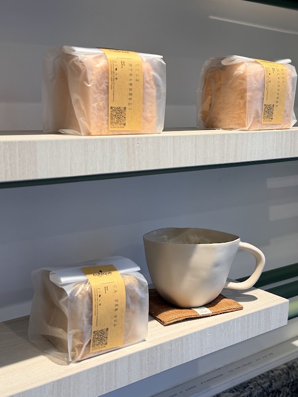 Cubique Bakery | Cafe & Tea 3