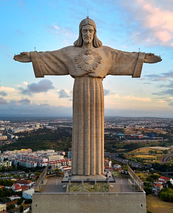 Sanctuary of Christ the King-Portugal 6