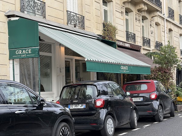 Grace Café 4