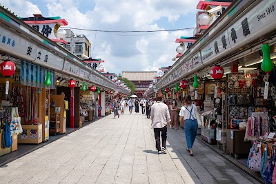 Nakamise-dori Street