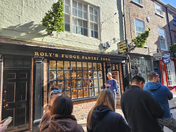 Roly's Fudge Pantry