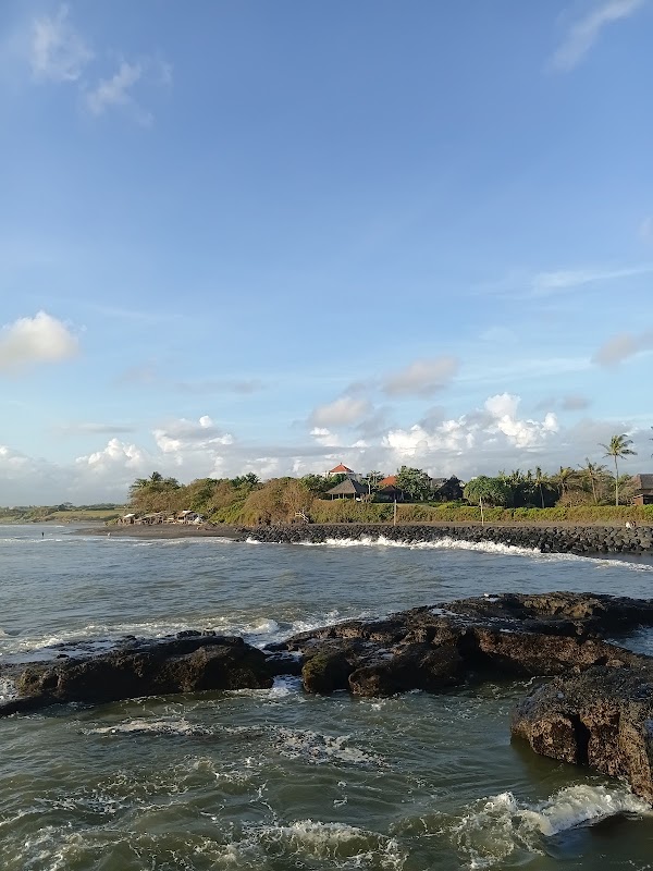 Pantai Cemagi 1