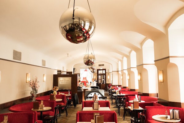 Café Museum 1