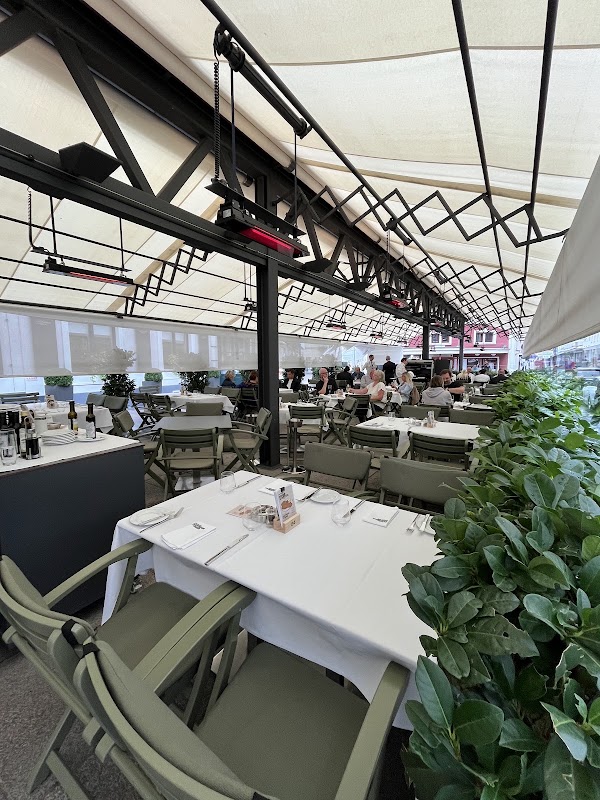 Plachuttas Gasthaus zur Oper 5