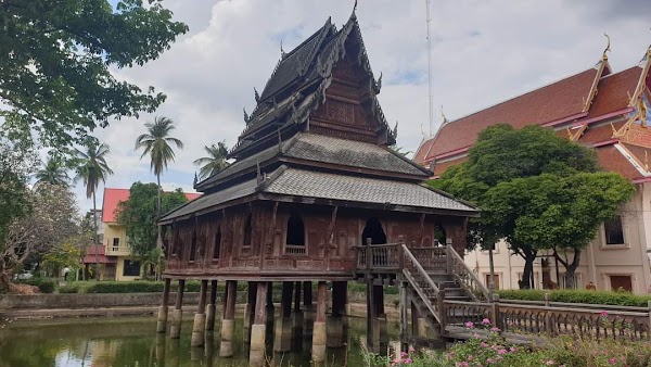 Ubon Ratchathani 4