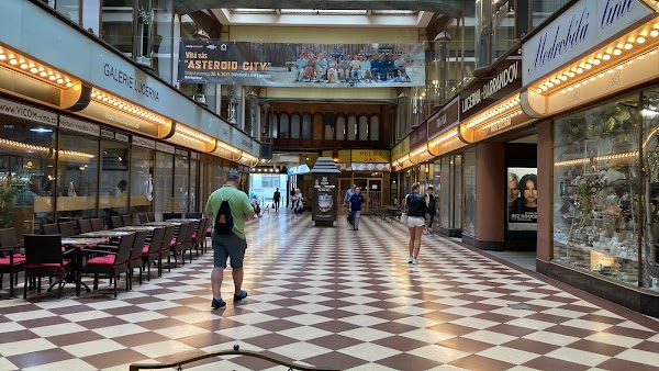 Kino Lucerna 4