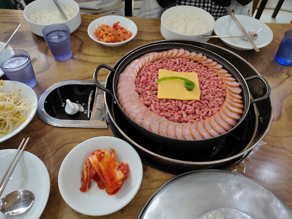Leenagyeong Songtan Budae Jjigae 5