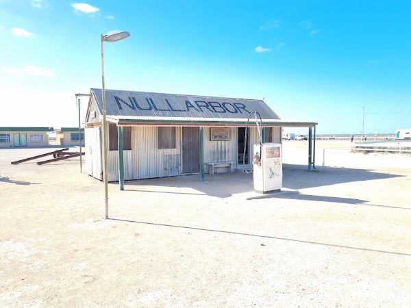Eastern end of the Nullarbor Plain 2