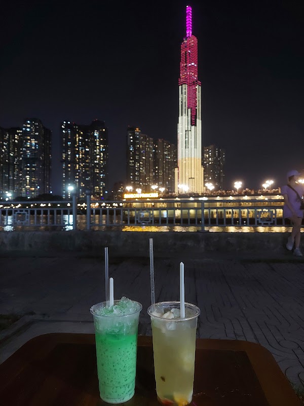Saigon River Embankment 2