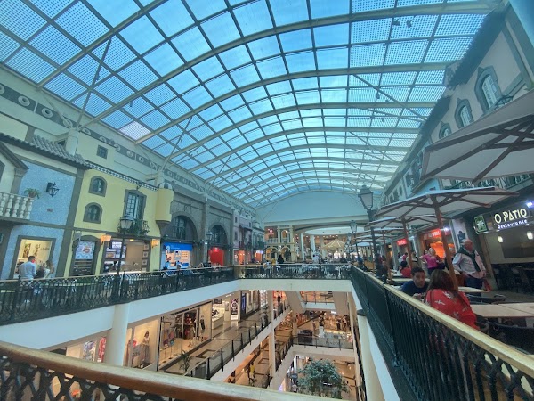 Continente Bom Dia Via Catarina Shopping 2