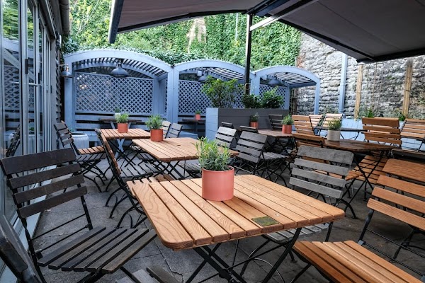Turf Tavern 1