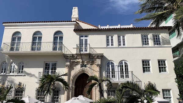 The Villa Casa Casuarina At The Former Versace Mansion 1