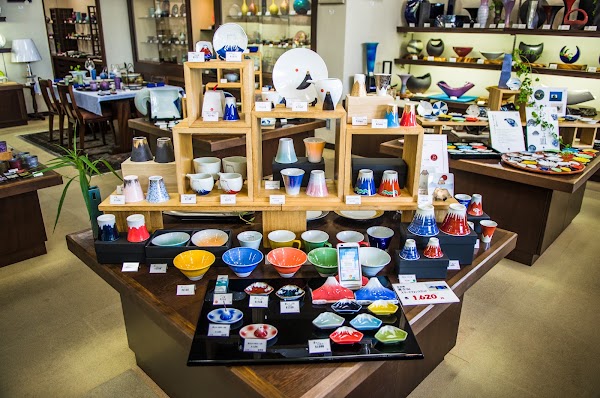 Arita Sera Porcelain Shops 4