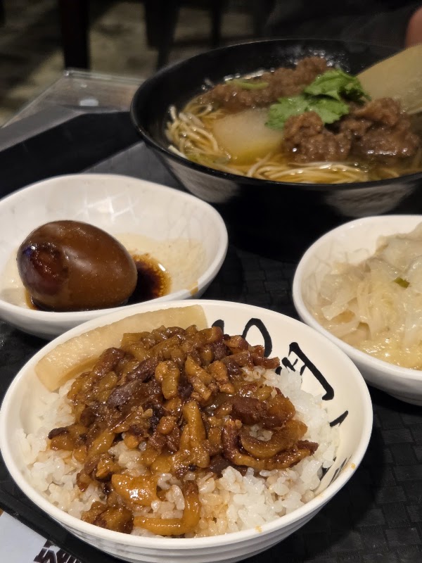 西門金鋒魯肉飯 3