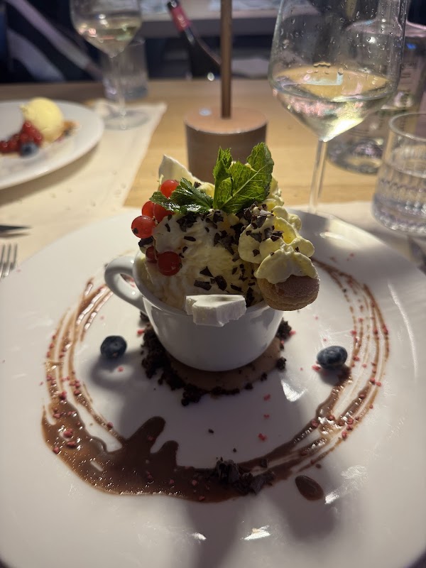 The Stellar Ristorante 3