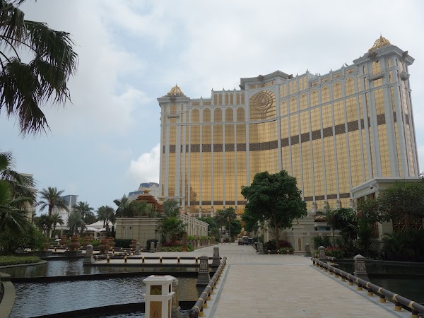 Grand Resort Deck 4