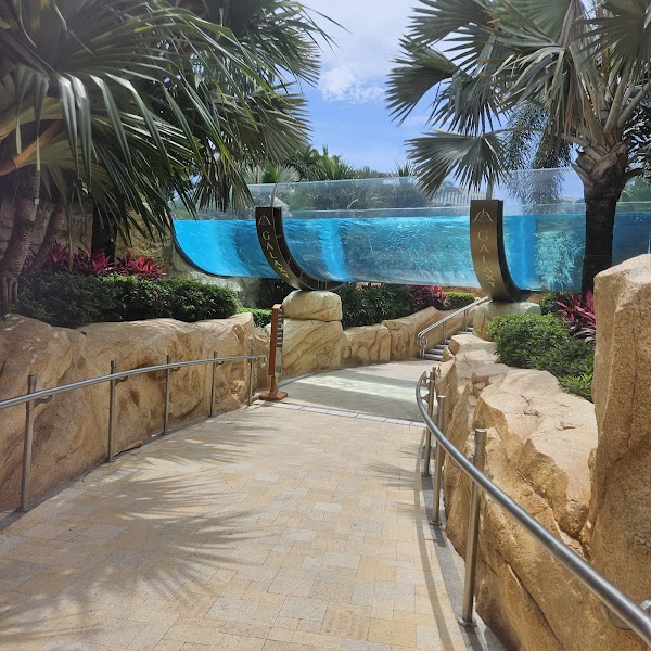 Grand Resort Deck 3