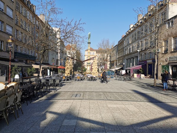 Place Saint-Jacques 1