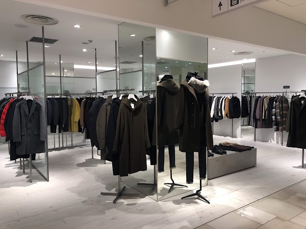 STUDIOUS MENS 有楽町 4