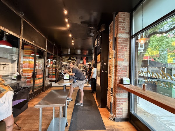 L'Industrie Pizzeria 5