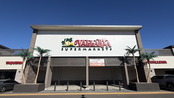 Vallarta Supermarkets 1