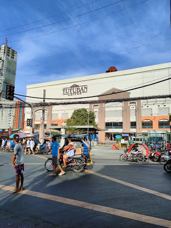 Tutuban Night Market 1