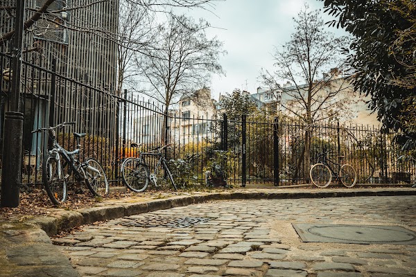 rue des Thermopyles 2
