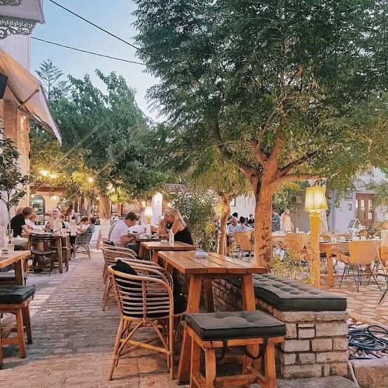 Pergamonto Restaurant 3