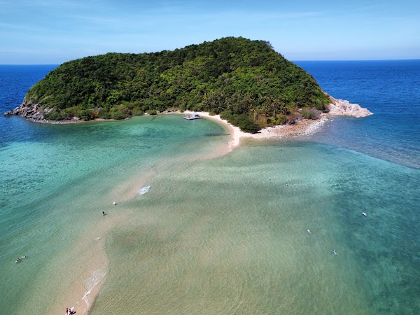 Mae Haad Beach