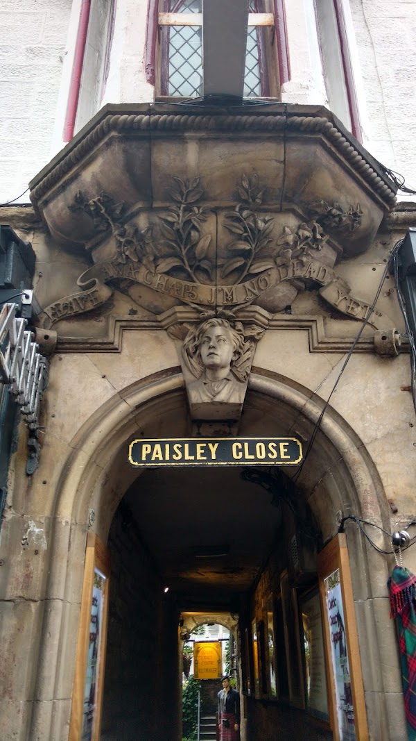 Paisley Close