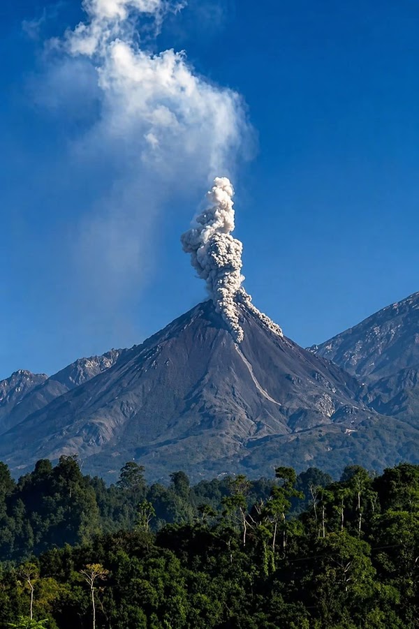 Volcán Santiaguito