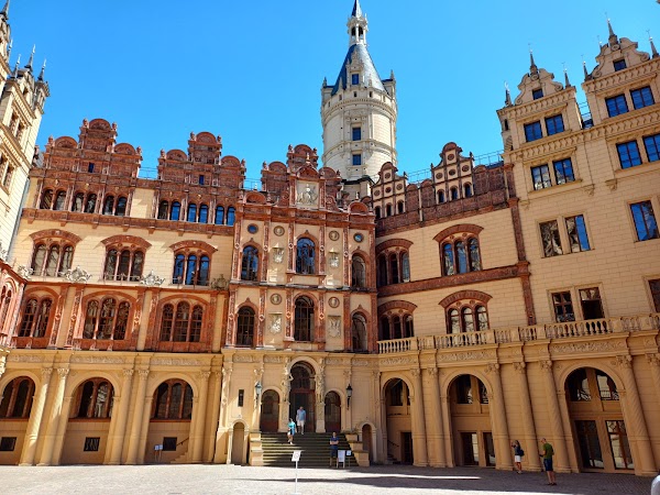 Schwerin Castle 2