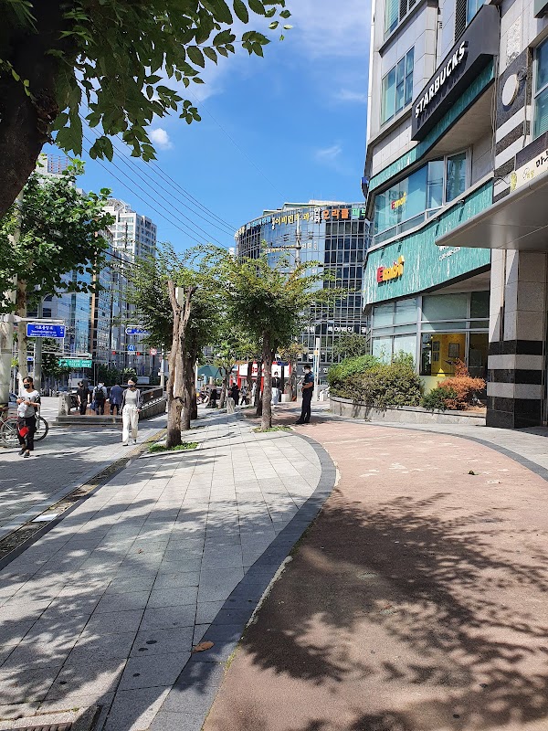 Apgujeong-dong 5