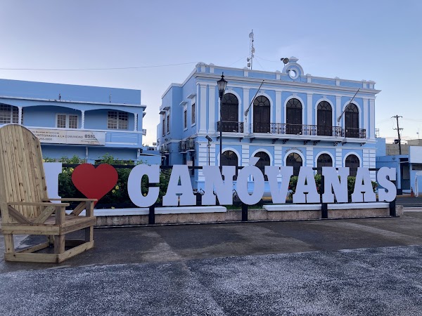 Plaza Profesor Juan Francisco Arroyo Salamán