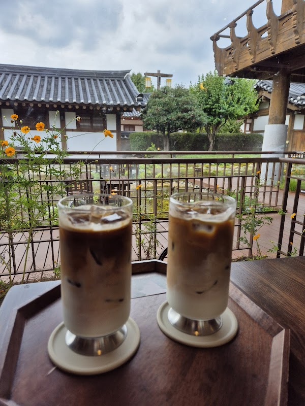 MyeongWol complex cultural space 5