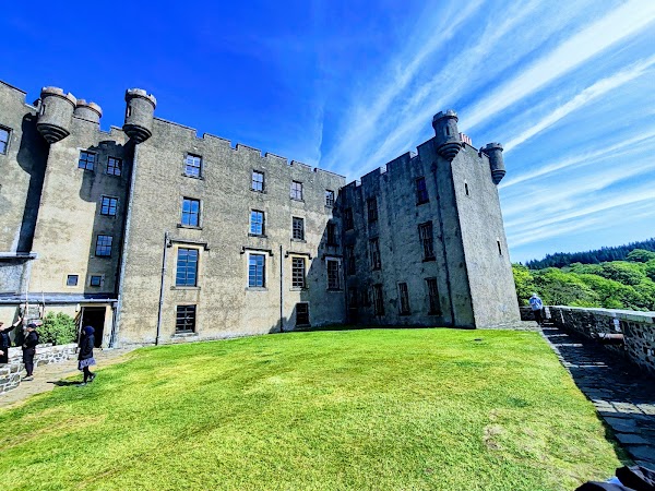 Dunvegan Castle & Gardens 1