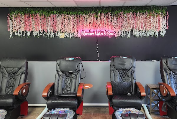 Blossom nails & spa