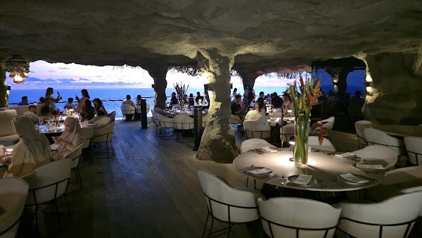 Rockfish Cliffside 2