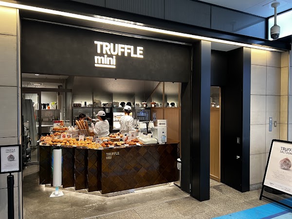 Truffle mini 難波店
