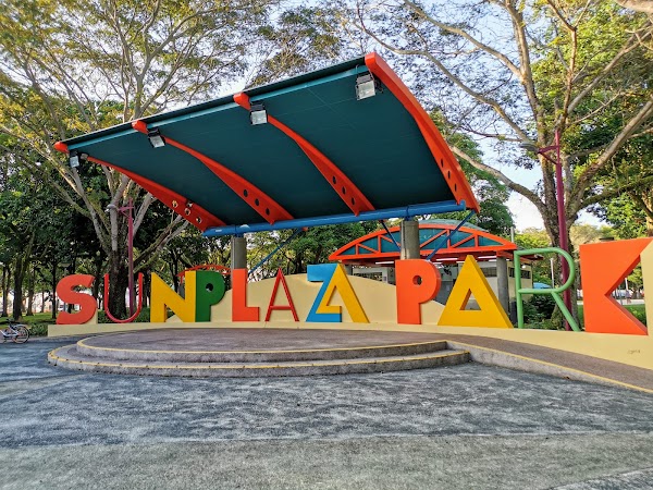 Sun Plaza Park