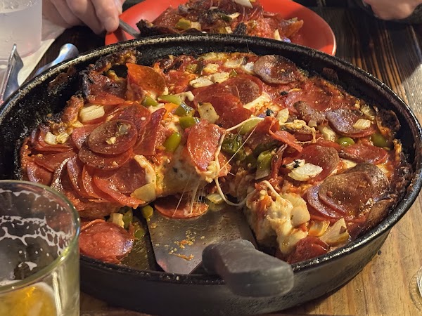 Pequod's Pizza 3