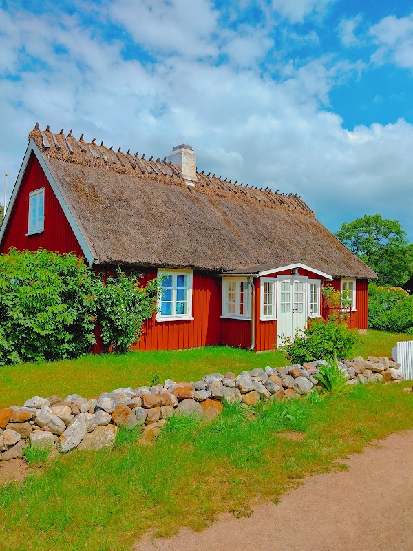 Knäbäckshusen 4